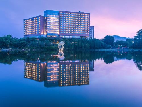Фотография гостиницы DoubleTree by Hilton Hotel Guangzhou - Science City