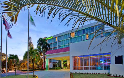 Фотография гостиницы Holiday Inn Mayaguez & Tropical Casino, an IHG Hotel