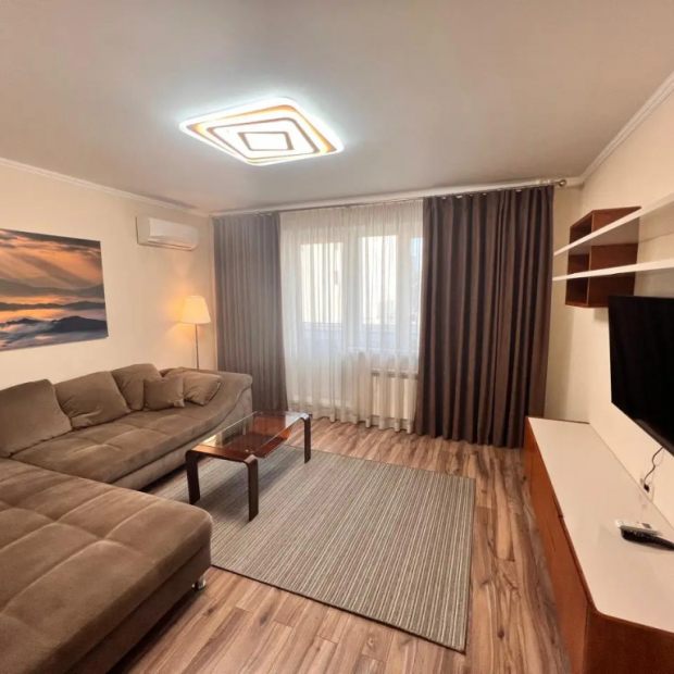 Фотографии квартиры 
            Апартаменты 2-х комнатные. ул. Батурина. д. 19