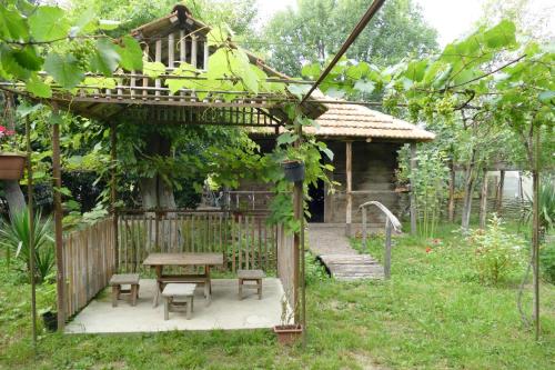 Фотография мини отеля Имеретинский Двор Натали