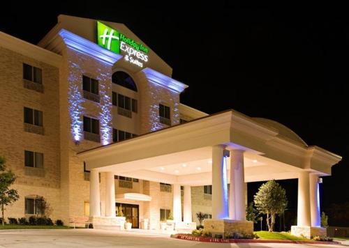 Фотография гостиницы Holiday Inn Express Hotel and Suites Borger, an IHG Hotel