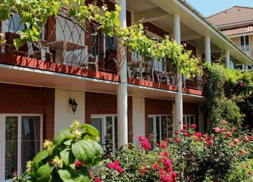 Фотография гостевого дома Янтарь