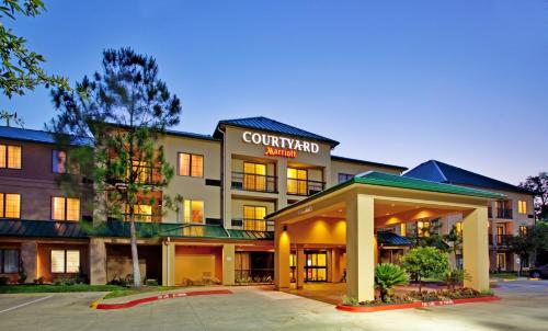 Фотография гостиницы Courtyard Houston The Woodlands