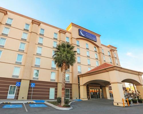 Фотография гостиницы Hotel Mesaluna Near American Consulate