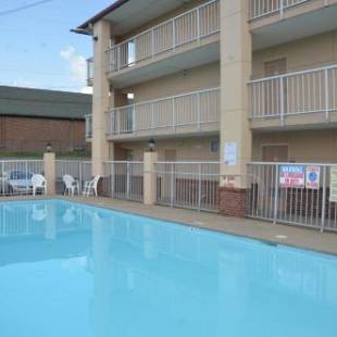 Фотографии гостиницы
Days Inn by Wyndham Airport Nashville East