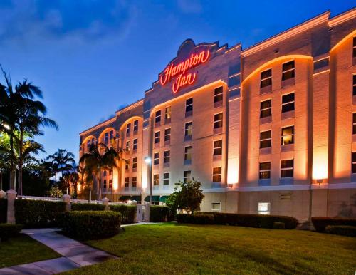 Фотография гостиницы Hampton Inn Ft Lauderdale-Airport North