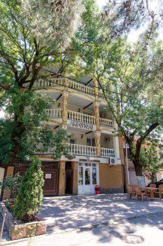 Фотография гостевого дома Акрополь