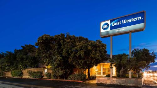 Фотография гостиницы Best Western Village Inn