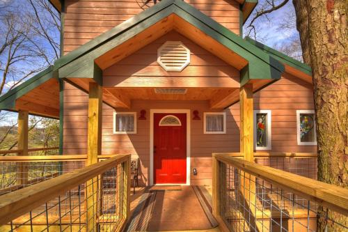 Фотография гостевого дома Treehouse Ellijay Star5vacations