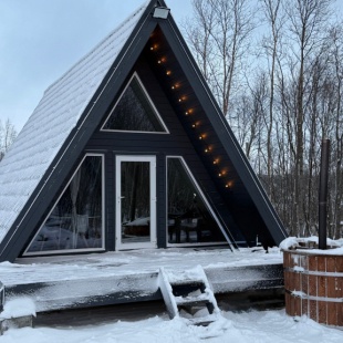 Фотография Коттеджа Частный дом A-Frame в лесу в 6 км от Мурманска