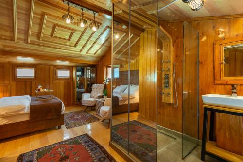 Фотография мини отеля Wonder Wood Hotel