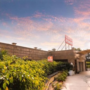 Фотография гостиницы Hotel Airport Residency