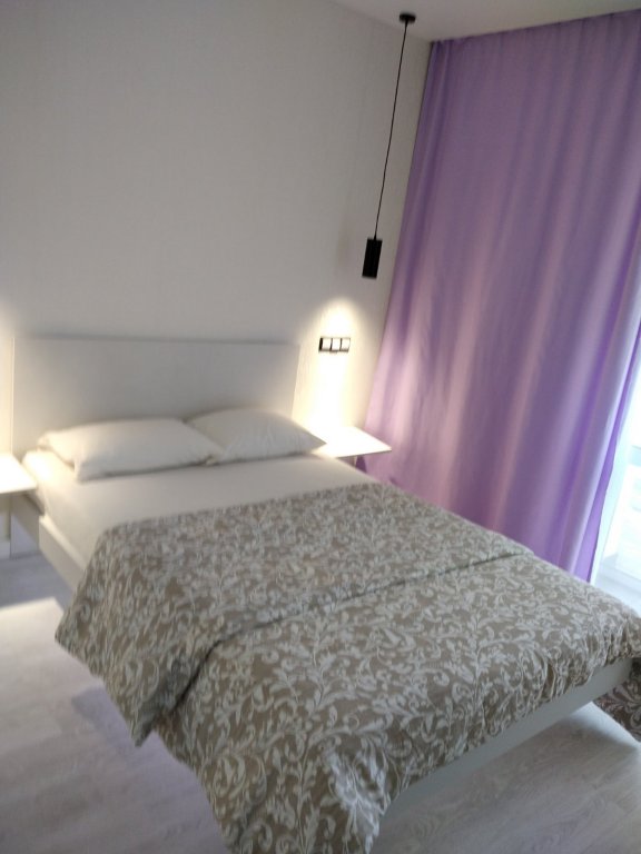 Фотография квартиры Апартаменты Новостройка пр-т Победителей часы сутки и более От хозяина