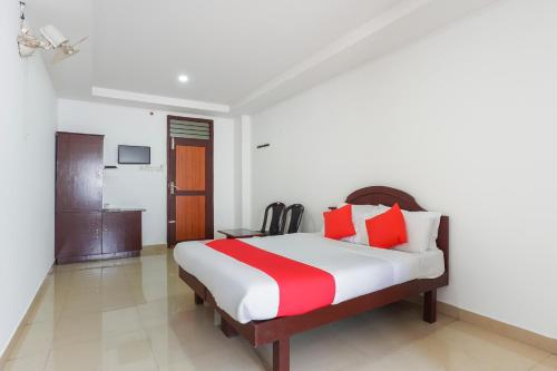 Фотография гостиницы OYO 66864 R K Residency