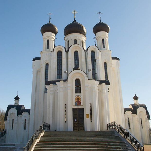 Фотографии достопримечательности 
            Церковь Святого Александра Невского