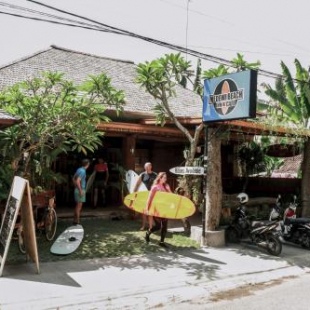 Фотография гостевого дома Medewi Beach Inn