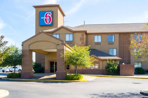 Фотография гостиницы Motel 6-Indianapolis, IN - Airport