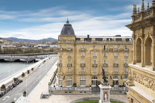 Фотография гостиницы Hotel Maria Cristina, a Luxury Collection Hotel, San Sebastian