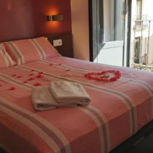 Фотография гостевого дома Hostal Corazón de Madrid