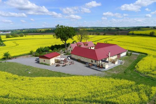 Фотография мини отеля Hylteberga Gård Bed & Breakfast