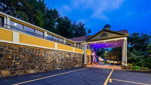 Фотография гостиницы Best Western Fort Lee