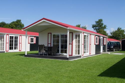 Фотография гостевого дома Chalet bis 4 Personen ohne Hund