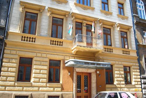 Фотография гостиницы Hotel Queen Mary