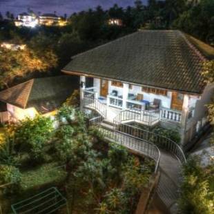 Фотографии гостевого дома
Gila's Garden