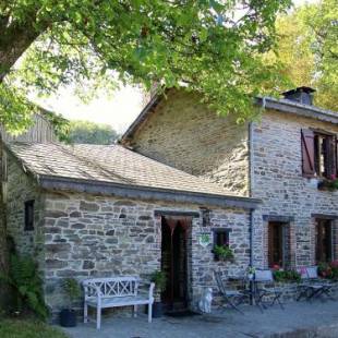 Фотографии гостевого дома
Provincial Cottage with Garden by Forest in Baillamont