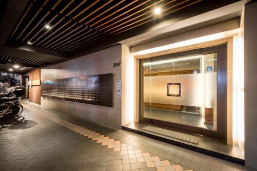 Фотографии гостиницы
Royal Garden Hotel