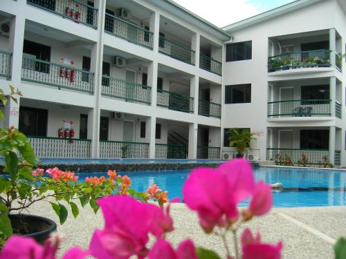 Фотография гостиницы Hexagon International Hotel, Villas & Spa