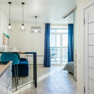 Фотография квартиры Апартаменты Румер в элитном жилом комплексе с видом на озеро