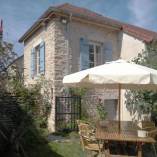 Фотографии гостевого дома
Les Trois Croix