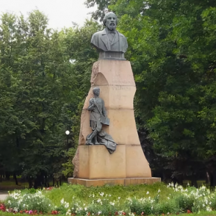 Фотография памятника Памятник И.Н. Ульянову