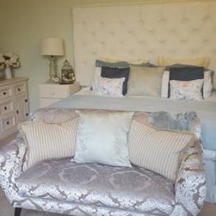 Фотографии мини отеля
The Oasis