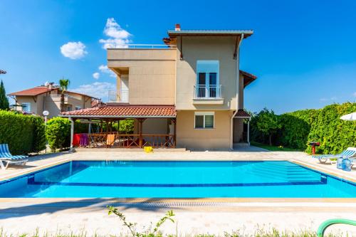 Фотография Коттеджа Paradise Town Villa Alison