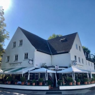 Фотография гостиницы Hotel Ashley's Garden