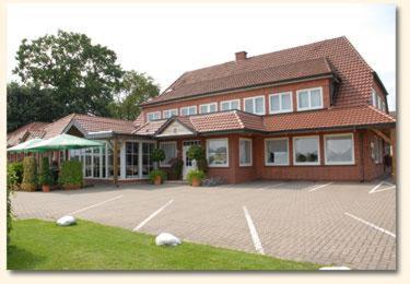 Фотография гостиницы Land-gut-Hotel Restaurant Kreuz Meyer