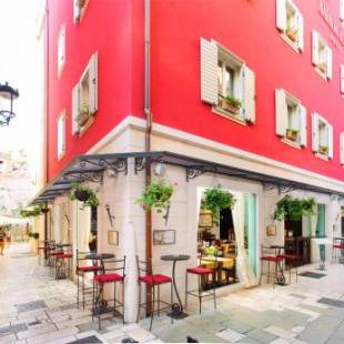 Фотографии гостиницы 
            Marmont Heritage Hotel - Adults Only