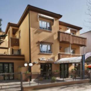 Фотографии гостиницы 
            Hotel Villa Lalla