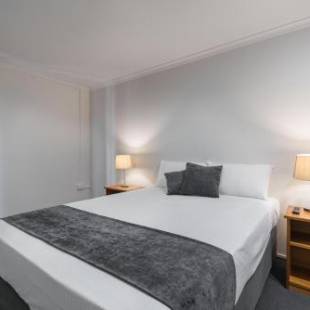 Фотографии мотеля
Cosmopolitan Motel & Serviced Apartments