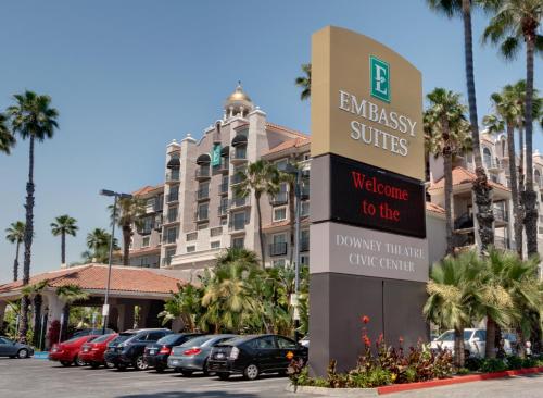 Фотография гостиницы Embassy Suites Los Angeles - Downey