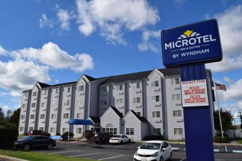 Фотография гостиницы Microtel Inn & Suites by Wyndham Rock Hill/Charlotte Area