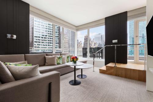 Фотография гостиницы Andaz 5th Avenue-a concept by Hyatt