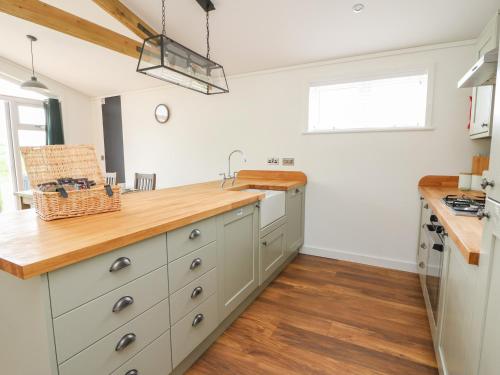 Фотография гостевого дома Sycamore Lodge