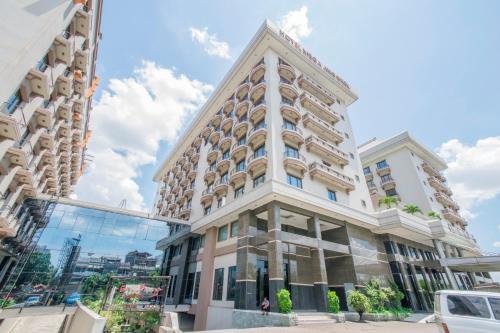 Фотография гостиницы Mega Anggrek Hotel Jakarta Slipi