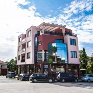 Фотографии гостиницы 
            Family Hotel Pak Tam