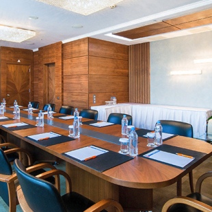 Фотография комнаты для переговоров С