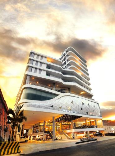 Фотография гостиницы Golden Tulip Pontianak
