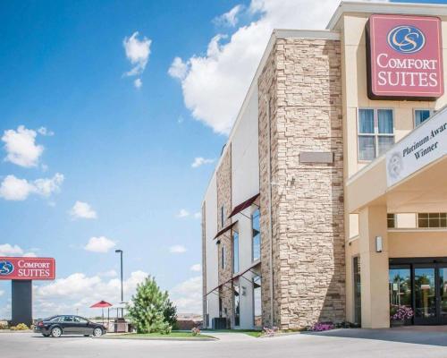 Фотография гостиницы Comfort Suites Farmington